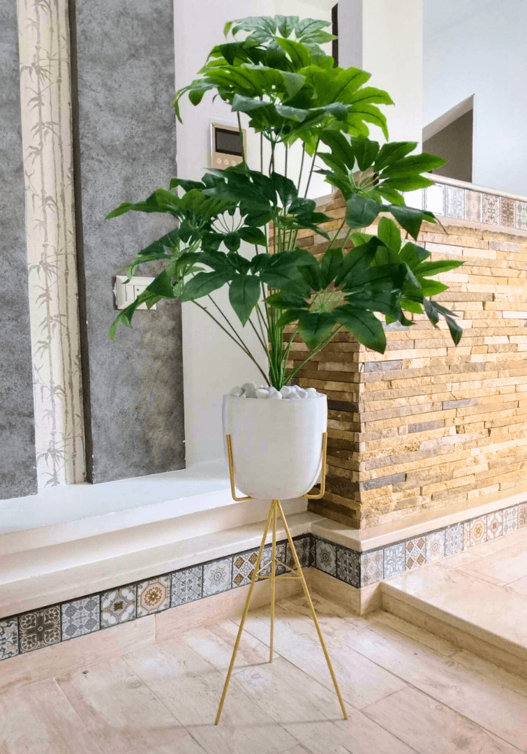Aralia du Japon artificielle Dans Un Pot en Céramique et un support en métal X121