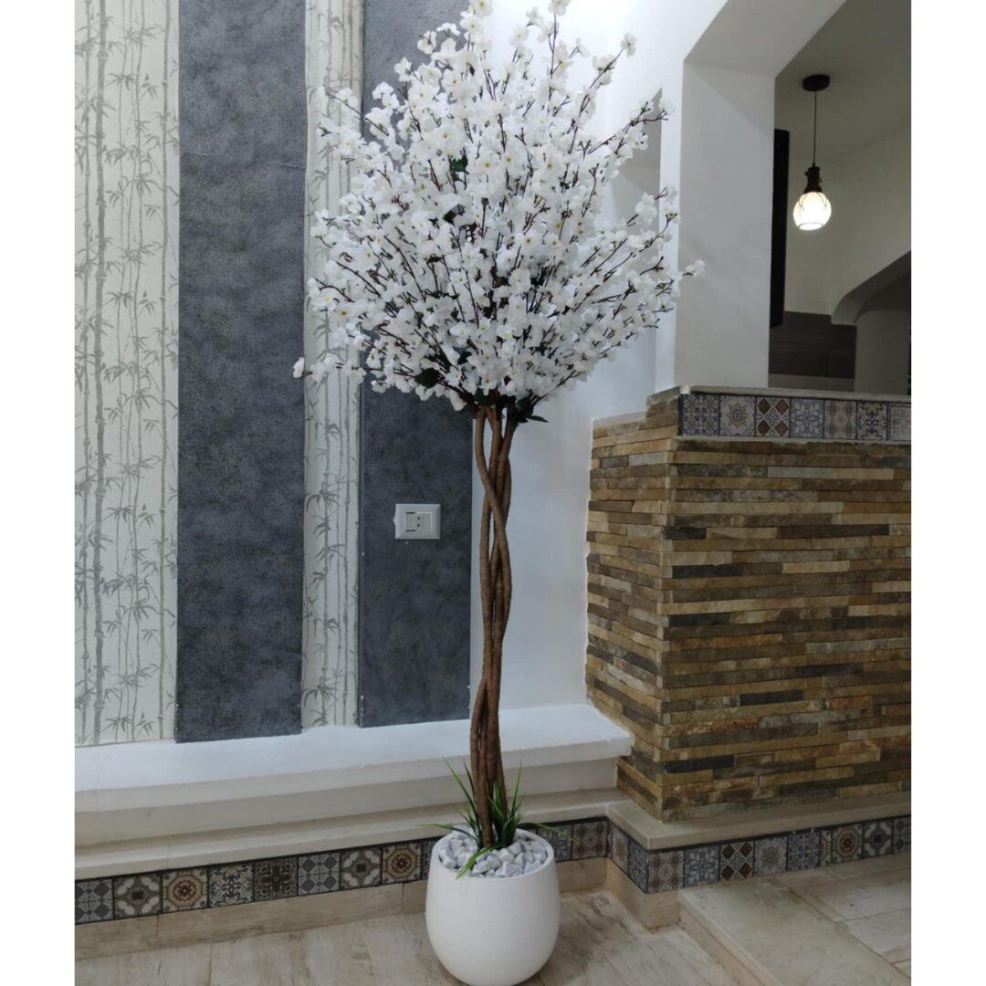 Grand cerisier artificiel Fleur blanche avec pot en céramique blanc – hauteur 2.1 mètres – FLW4